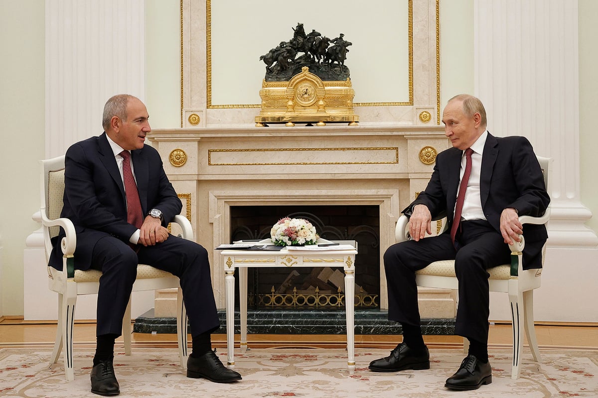 Nikol Paşinyan ve Vladimir Putin Kremlin’de görüştü
